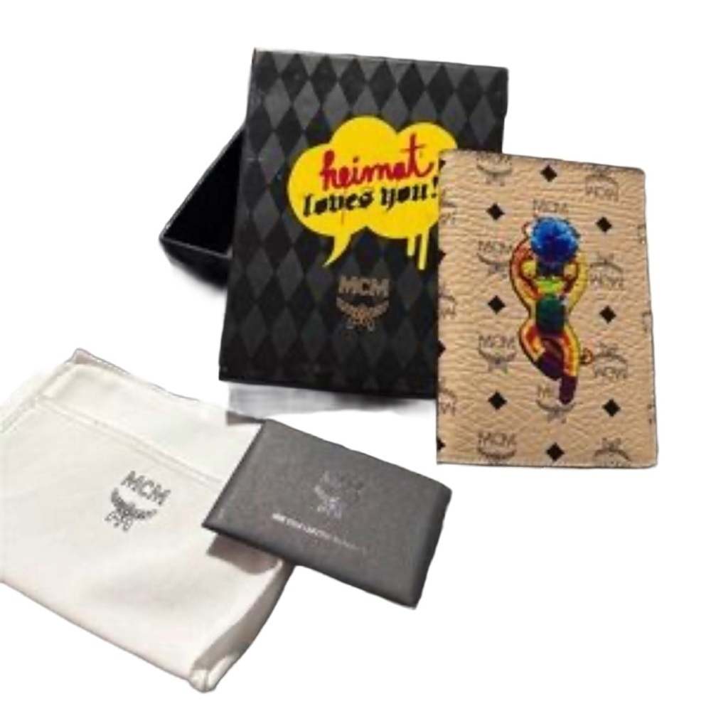 MCM Passport Holder NEW With Box Dust Bog & Original Docs Tan Bunny Logo - Picture 1 of 14